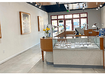 Chula Vista Jewelry Roberto's Jewelry