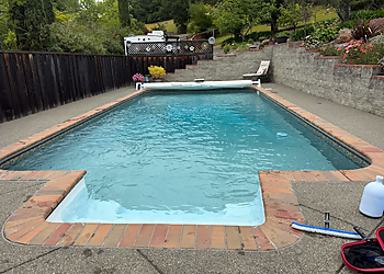 Santa Rosa Pool Services Roberto's Pool & Spa Services