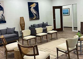 Mobile Dentists Robin Hollon, DMD - HOLLON DENTAL