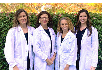 Durham Dermatologists Robin Thompson, MD - REGIONAL DERMATOLOGY OF DURHAM PLLC