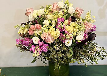 Robins Flower Shop Boston Florists image 1