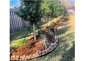 Lafayette Landscaping Companies Robin's Landscaping & Irrigation LLC