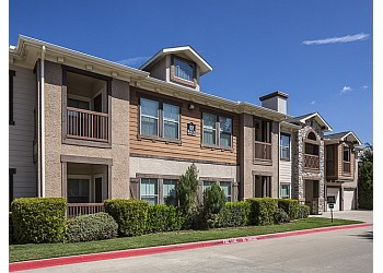 3 Best Apartments For Rent in Arlington, TX - Expert ...