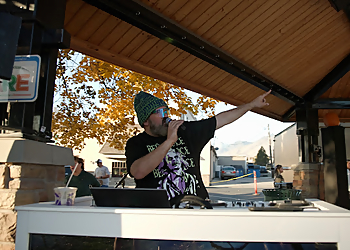 Rock The Mic - Orem, UT Djs - Professional Highlights