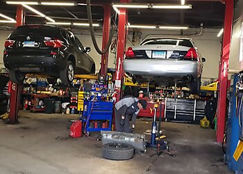 Hartford Car Repair Shops Roggi's Auto Service