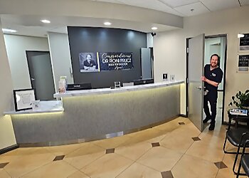 Phoenix Plastic Surgeon Roni Prucz, MD - PHOENIX PLASTIC SURGERY