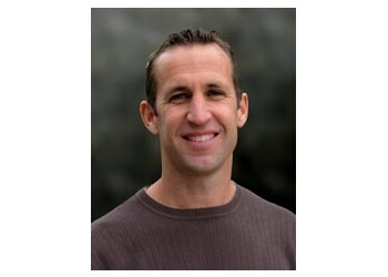 Visalia physical therapist Ronnie Eynaud, DPT, OCS, Cert. MDT - PRO~PT PHYSICAL THERAPY