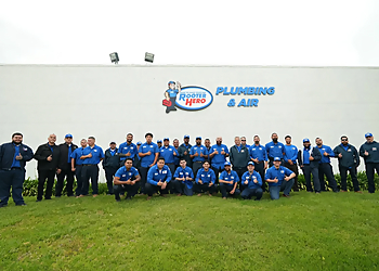 Rooter Hero Plumbing & Air Oxnard Plumbers image 1