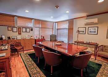 Lincoln Funeral Homes Roper & Sons Funeral Home