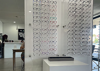 Downey Pediatric Optometrists Roshanak Nasr, O.D. - ALL ABOUT EYEZ OPTOMETRY