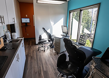 Athens Orthodontists Ross Russell, DMD, MS - RUSSELL ORTHODONTICS