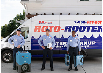 Roto-Rooter Plumbing & Water Cleanup - Winston Salem, NC Plumbers - Technician Portrait Image