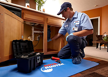 Kansas City Plumbers Roto-Rooter Plumbing & Water Cleanup Kansas City