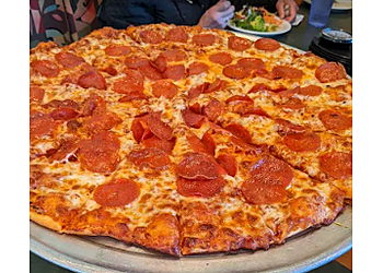 Round Table Pizza - Visalia, CA Pizza Places - Dish Image