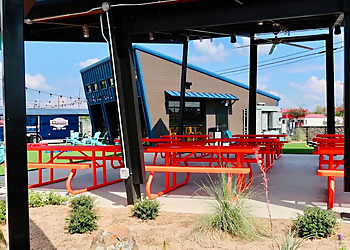 Route 77 Food Park & Bar - Waco, TX Food Trucks - Outdoor Sitting