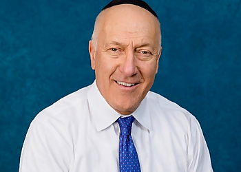 Roy B. Blumenstrauch, MD, FAAD - CALIFORNIA SKIN INSTITUTE TORRANCE Roy B. Blumenstrauch, MD, FAAD - Torrance, CA Dermatologists - Healthcare Staff Image