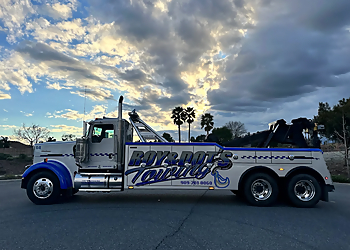 San Bernardino Towing Companies Roy & Dot's Towing