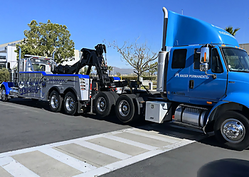 San Bernardino Towing Companies Roy & Dot's Towing