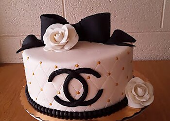 Salinas Cakes Royal Deli & Bakery