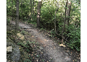 Rozarks Nature Trail - Kansas City, KS Hiking Trails - Trail Image
