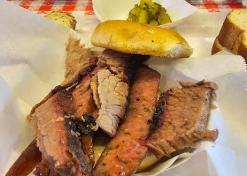 Rudy's Country Store and Bar-B-Q Arlington Barbecue Restaurants image 1