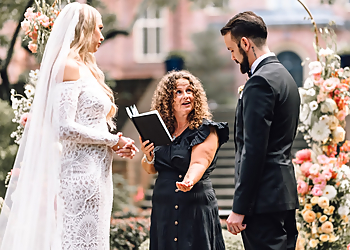 Columbus Wedding Officiants Run to an Elopement