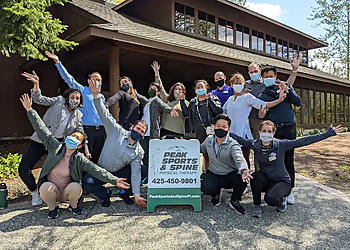 Bellevue Physical Therapists Russell Kowalinski, PT, DPT, SCS - PEAK SPORTS AND SPINE PHYSICAL THERAPY-BELLEVUE