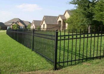 Arlington fencing contractor Rustic Fence Specialists, Inc.