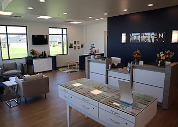 Fargo Eye Doctors Ryan Capouch, OD, FOVDR - LUMEN VISION