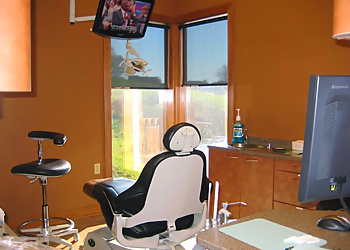 Fort Wayne Cosmetic Dentists Ryan K. Holmes, DDS - HOLMES FAMILY & COSMETIC DENTISTRY