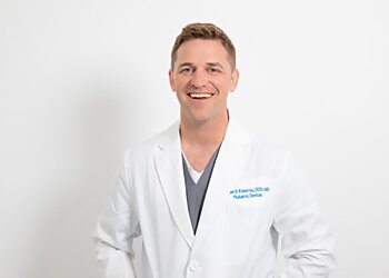Ryan Roberts, DDS, MS - ON THE CUSP PEDIATRIC DENTISTRY Tulsa Kids Dentists image 1