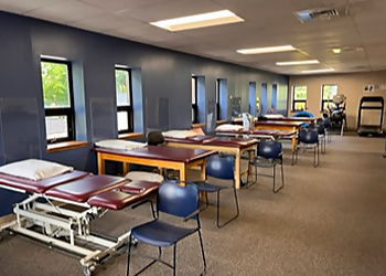 Hartford Physical Therapists Select Physical Therapy West Hartford