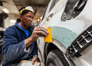 New York Auto Body Shops S&T Auto Body