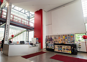 Bridgeport Places To See Sacred Heart University's Discovery Science Center and Planetarium