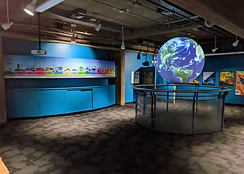 Bridgeport Places To See Sacred Heart University's Discovery Science Center and Planetarium