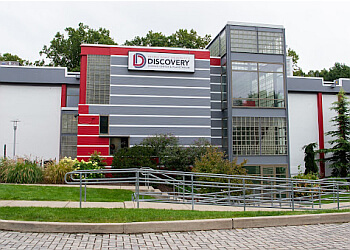 Sacred Heart University's Discovery Science Center and Planetarium Bridgeport Places To See image 1