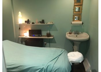 3 Best Massage Therapy in Philadelphia, PA - Expert Recommendations