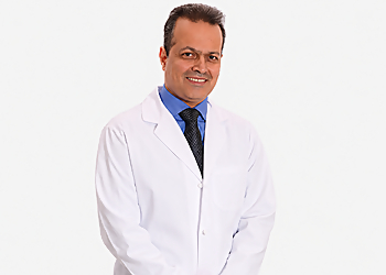 Saeid Goshtasbi, MD - Long Beach, CA Gastroenterologists - Doctor Portrait Image
