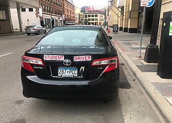 Safari driving school Minneapolis Driving Schools image 1