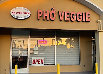 Thuyen Vien Vegetarian Restaurant - Anaheim, CA Vegetarian Restaurants - Restaurant Exterior Image