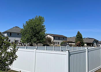 Salas Fence And Repairs Springfield Fencing Contractors image 1