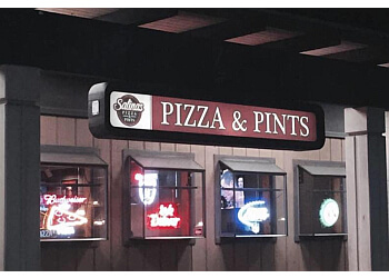 Salinas Pizza & Pints - Salinas, CA Pizza Places - Restaurant Exterior Image