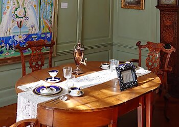 Des Moines Landmarks Salisbury House & Gardens