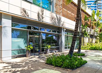 Honolulu Hair Salons Salon Blanc