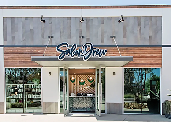 Salon Drew - Long Beach, CA Hair Salons - Salon Exterior Image