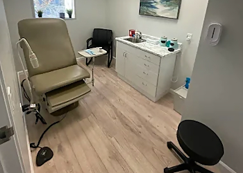 Samvel Keshishyan, DPM - Glendale, CA Podiatrists - Treatment Room Image