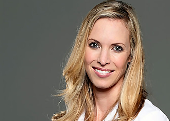 Sandee J. Bristow, MD - SPINE AND WELLNESS CENTERS OF AMERICA Sandee J. Bristow, MD - Miami, FL Pain Management Doctors - Doctor Portrait Image