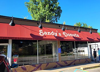 Grand Rapids Donut Shops Sandy's Donuts