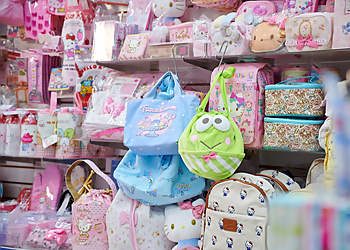 Honolulu Gift Shops Sanrio Surprises