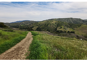 Orange Hiking Trails Santiago Oaks Regional Park